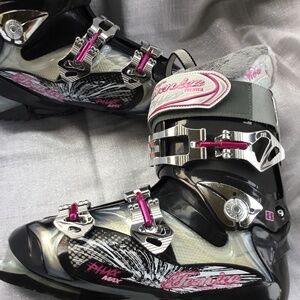 Women’s Ski Boots Technica VIVA PHOENIX 8 MAX Alpine size 9.5   26.5cm